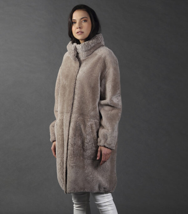 dama-style lambskin coat by pell xavier (copy)