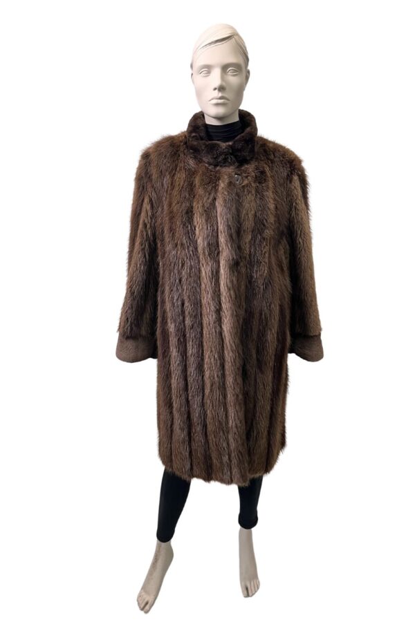 manteau 3/4 de vison pastel avec manches et capuchon en cuir 8486