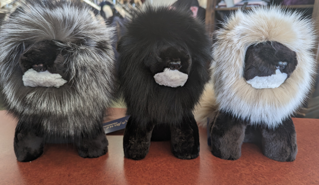 Lion pooch in recycled fur