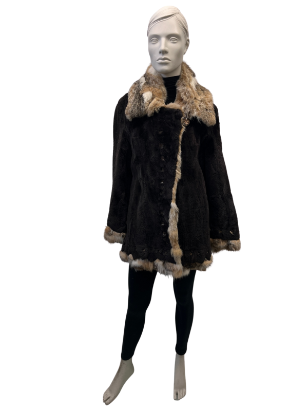 textured brown mink coat with lynx collar 8557