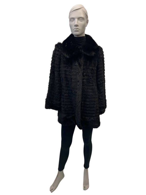 manteau de vison noir texturé et long poil 8560