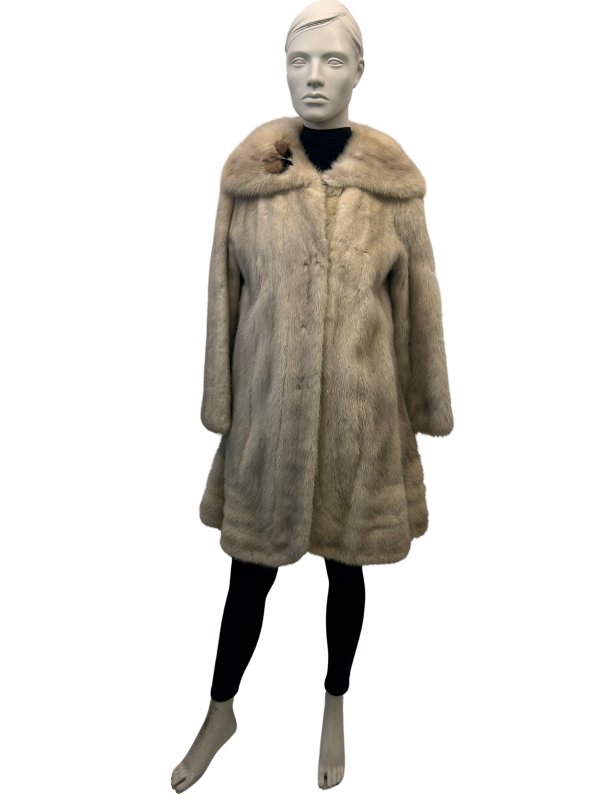 manteau de vison coupe princesse 8597