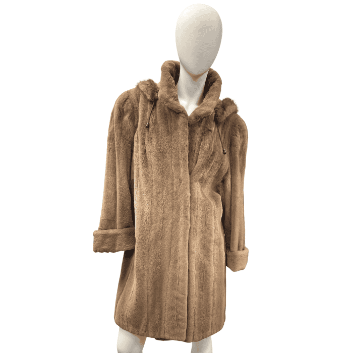 Manteau de vison pastel et capuchon - 8867